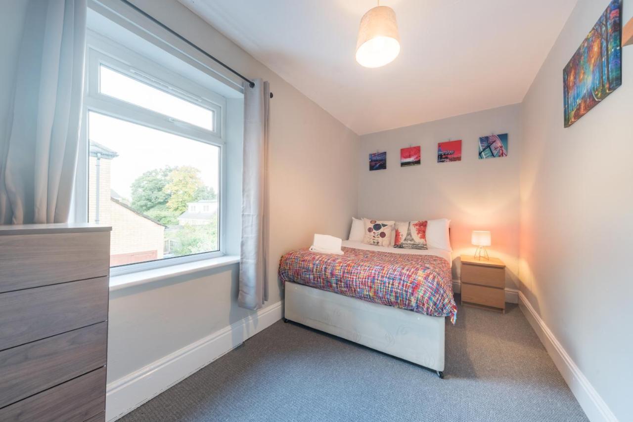 3 Bedroom Saks - 2 Living Area House In Newland Ave Hull Кингстън ъпон Хъл Екстериор снимка