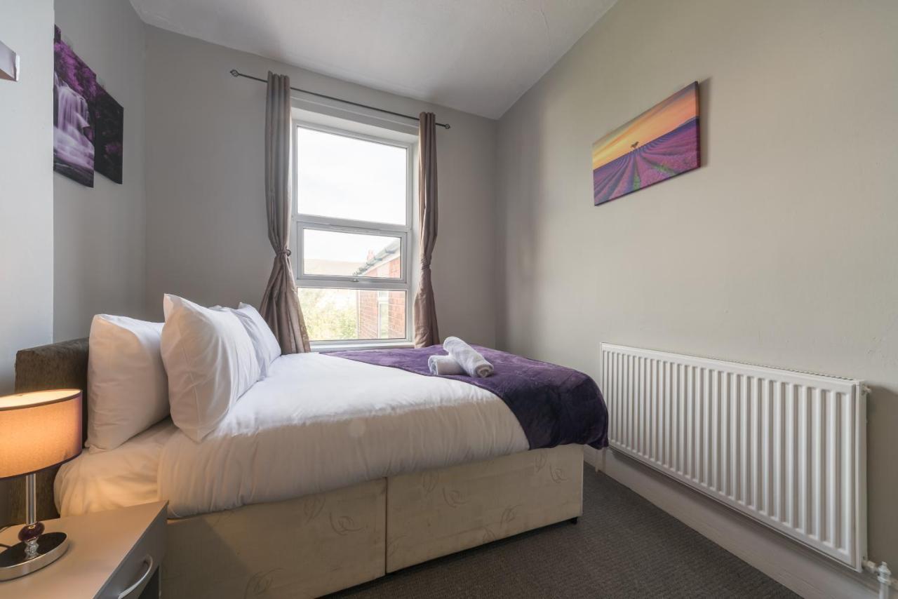 3 Bedroom Saks - 2 Living Area House In Newland Ave Hull Кингстън ъпон Хъл Екстериор снимка