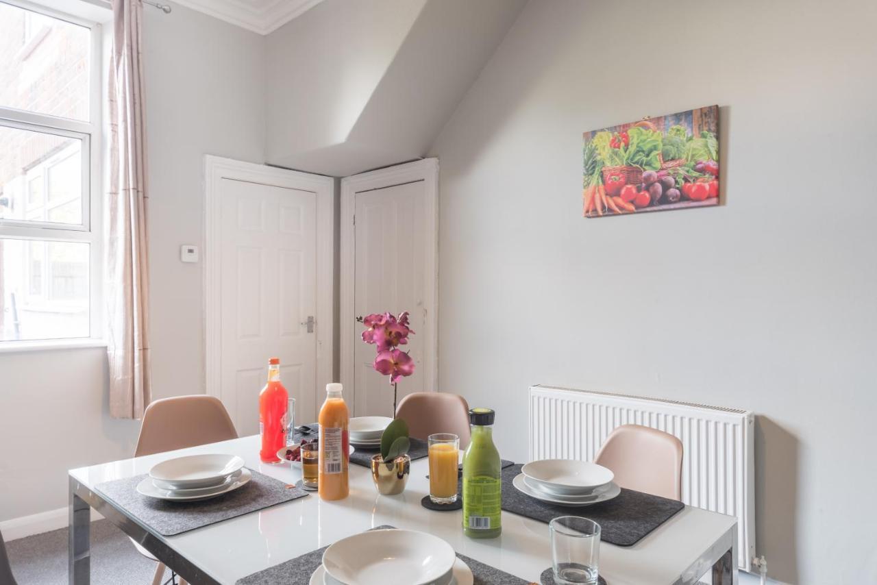 3 Bedroom Saks - 2 Living Area House In Newland Ave Hull Кингстън ъпон Хъл Екстериор снимка